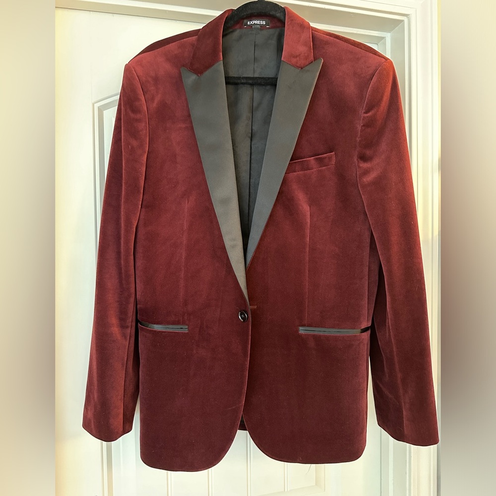 Burgundy Velvet Tuxedo Blazer
